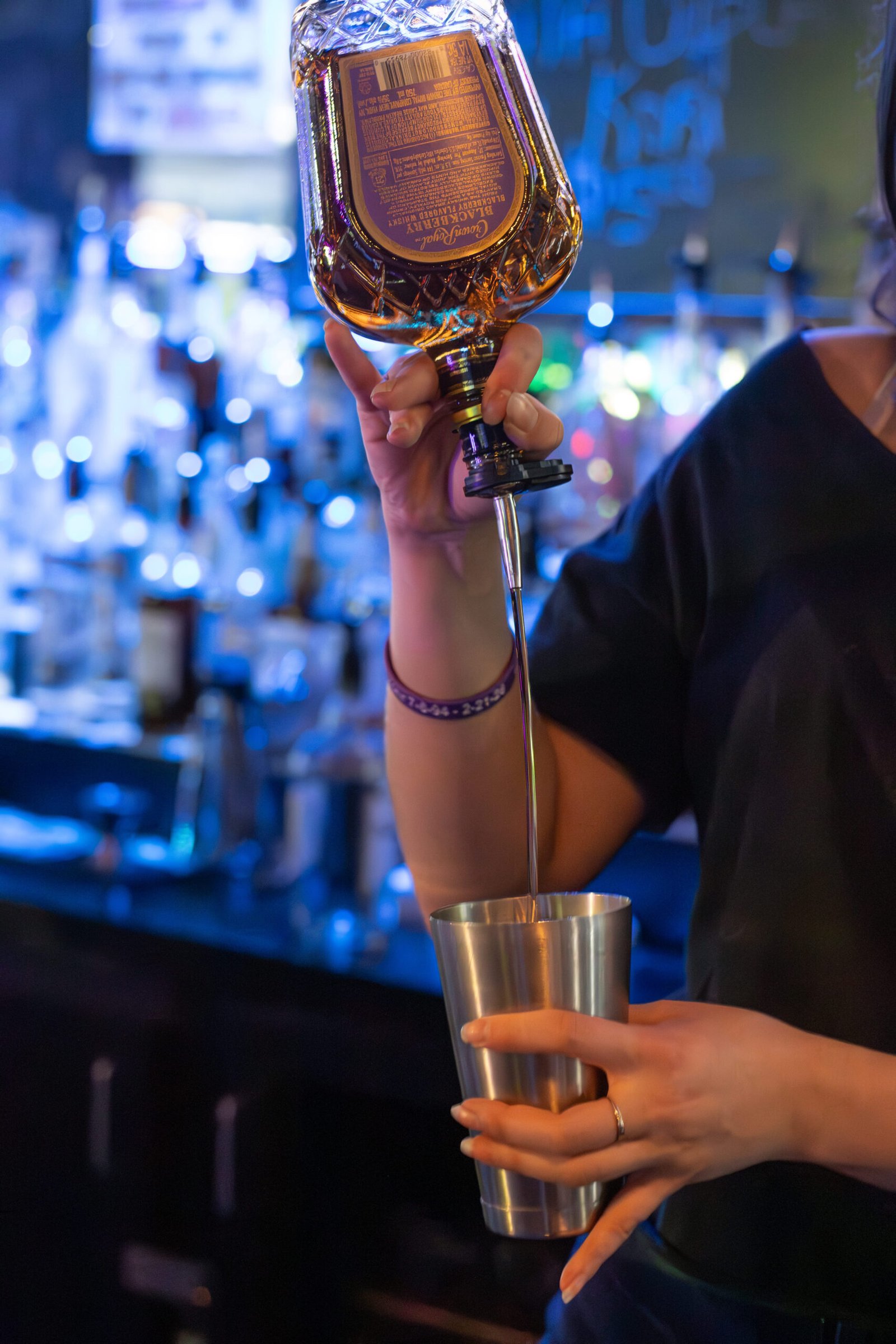 MG's Prime Time bourbon pours